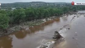 VIEDO Peste 80 de morți după inundațiile din Texas! Autoritățile au mobilizat toate echipele de salvatori
